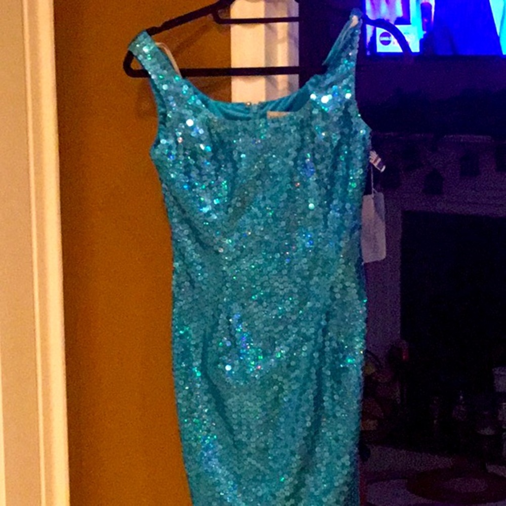 Adrianna Papell sequence blue evening dress new with tags size 8